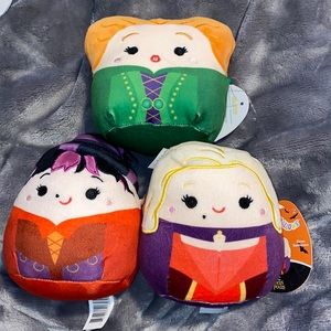 The Sanderson Sisters (Hocus Pocus) 5” Halloween Squishmallow Set.